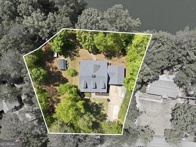 5567 Fisherman Court, Villa Rica, GA 30180