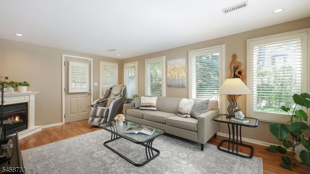 34 Moss Avenue, Westfield Town, NJ 07090