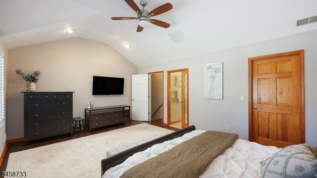 34 Moss Avenue, Westfield Town, NJ 07090