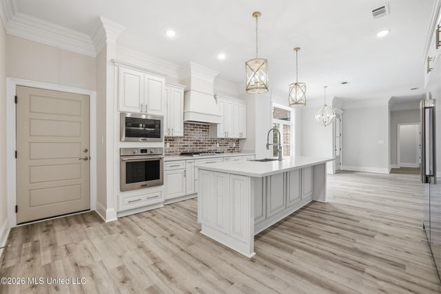 11973 Live Oak Cove, Gulfport, MS 39503