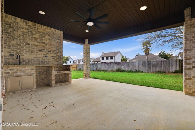 11973 Live Oak Cove, Gulfport, MS 39503