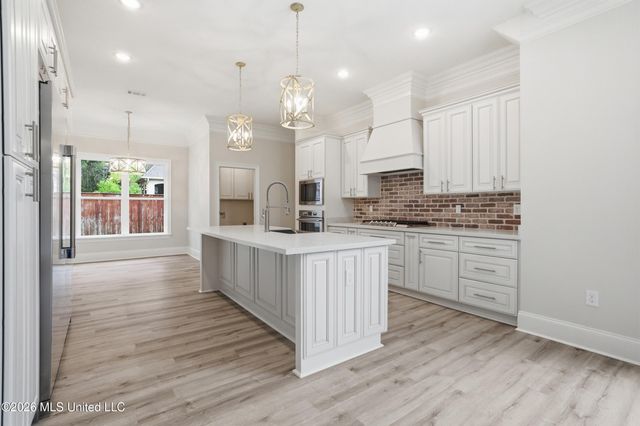 11973 Live Oak Cove, Gulfport, MS 39503