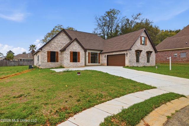 11973 Live Oak Cove, Gulfport, MS 39503