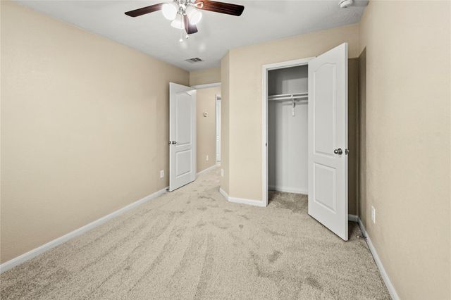 16131 Sweetwater Fields Lane, Tomball, TX 77377