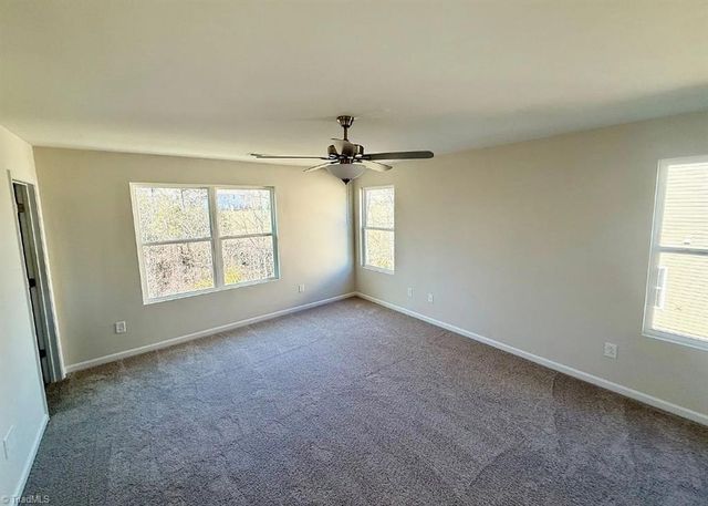 1116 Brooksridge Way, Whitsett, NC 27377