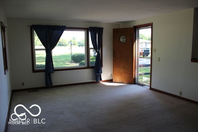 5043 W 144, Bargersville, IN 46106