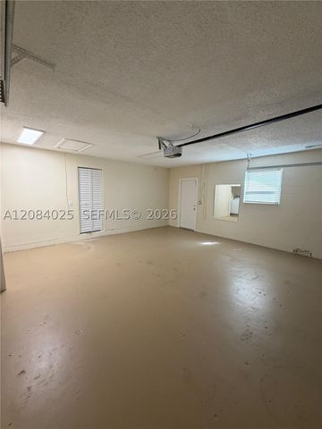 10857 NW 32nd Pl 0, Sunrise, FL 33351