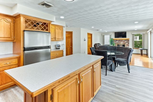 60 Bryan Drive, Taunton, MA 02780