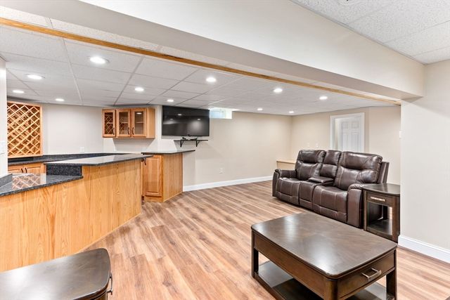 60 Bryan Drive, Taunton, MA 02780