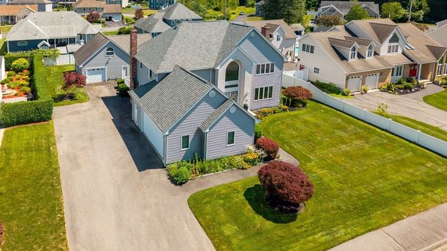 60 Bryan Drive, Taunton, MA 02780