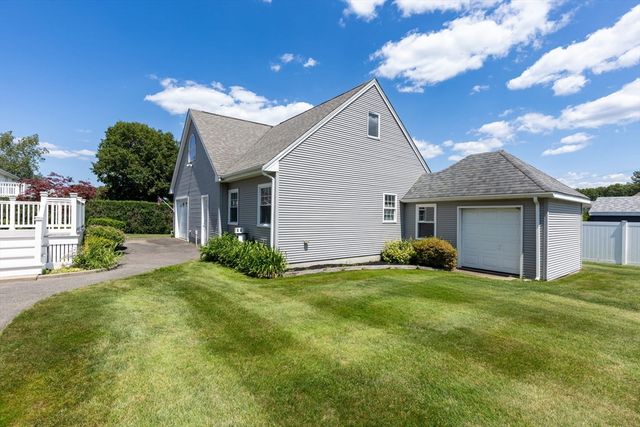 60 Bryan Drive, Taunton, MA 02780