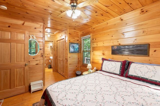 166 Lake Ridge Drive, Blue Ridge, GA 30513