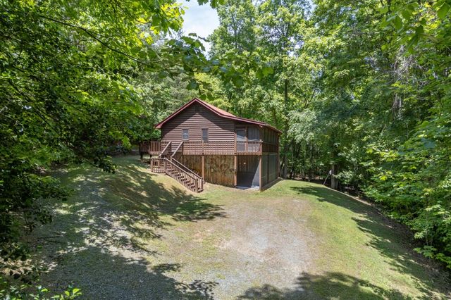 166 Lake Ridge Drive, Blue Ridge, GA 30513