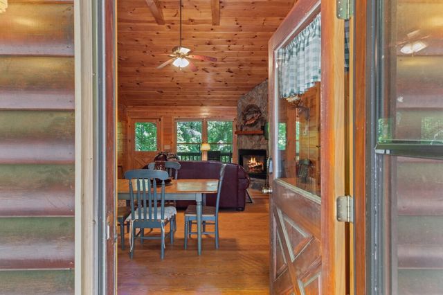 166 Lake Ridge Drive, Blue Ridge, GA 30513