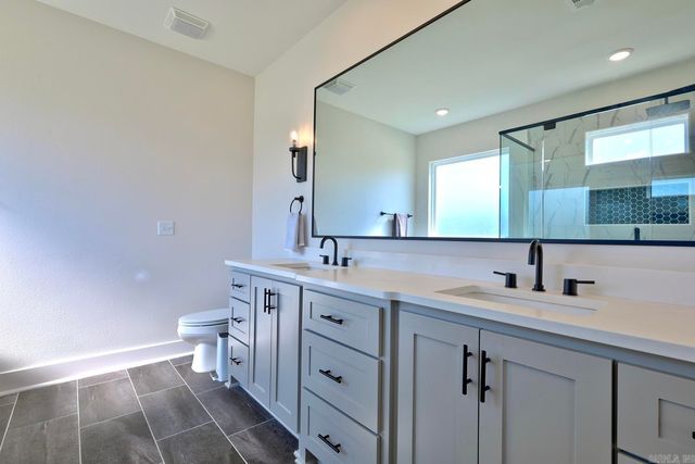 220 A Street, Bryant, AR 72022