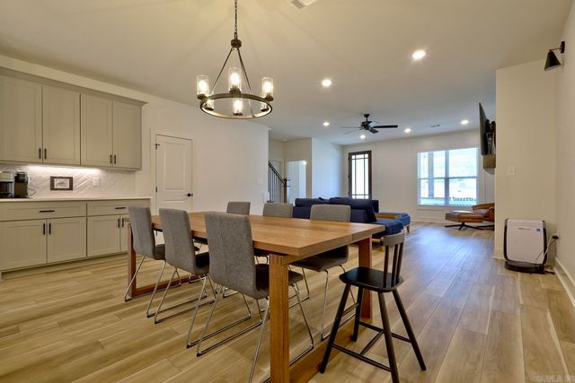 220 A Street, Bryant, AR 72022