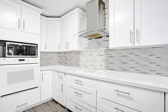 786 NW 42nd Place, Deerfield Beach, FL 33064