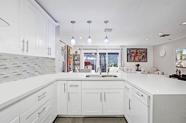 786 NW 42nd Place, Deerfield Beach, FL 33064