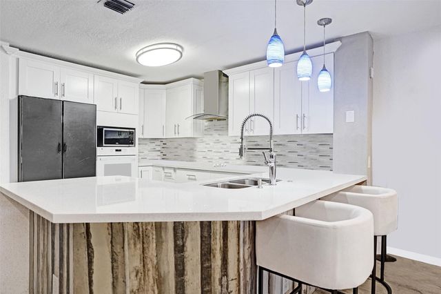 786 NW 42nd Place, Deerfield Beach, FL 33064