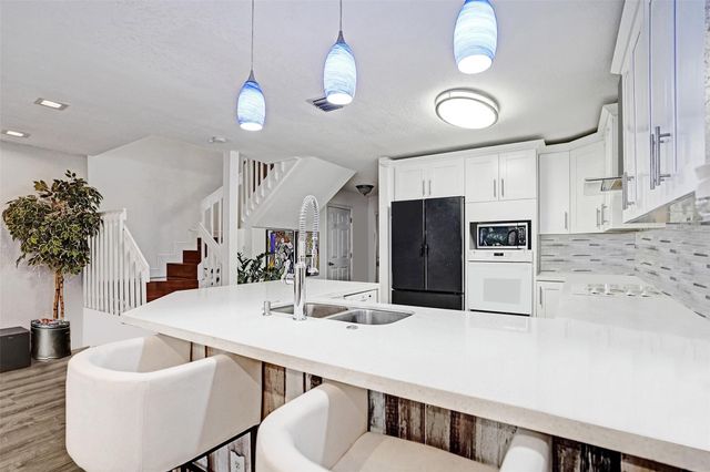 786 NW 42nd Place, Deerfield Beach, FL 33064