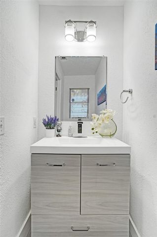 786 NW 42nd Place, Deerfield Beach, FL 33064