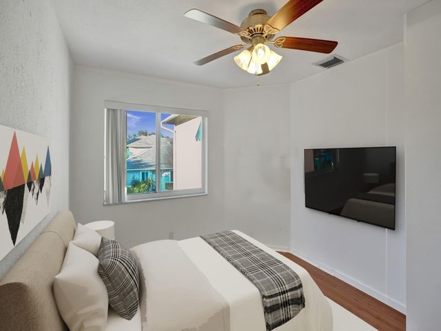 786 NW 42nd Place, Deerfield Beach, FL 33064