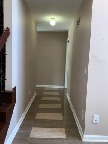 43279 Gina Drive, Sterling Heights, MI 48314