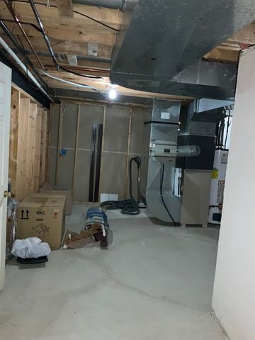 43279 Gina Drive, Sterling Heights, MI 48314