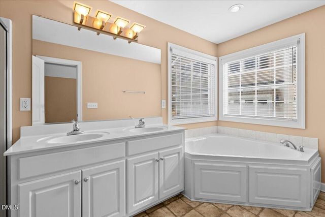 4528 Springbrook Drive, Burlington, NC 27215