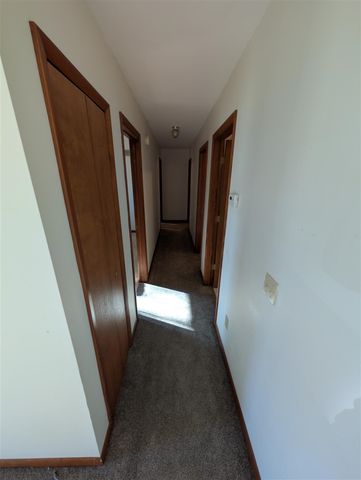 4025 Oakley Road, Stockbridge, MI 49285