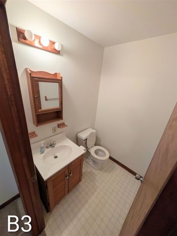 4025 Oakley Road, Stockbridge, MI 49285