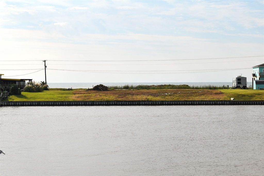 235 & 0 County Road 230, Sargent, TX 77414