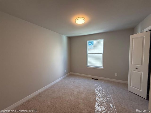 106 Parsons Lane, Saline, MI 48176