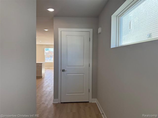 106 Parsons Lane, Saline, MI 48176