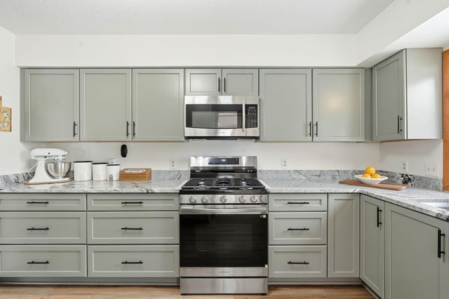 7622 Orchid Lane N, Maple Grove, MN 55311