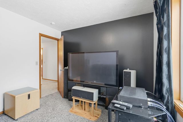 7622 Orchid Lane N, Maple Grove, MN 55311