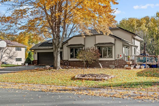 7622 Orchid Lane N, Maple Grove, MN 55311