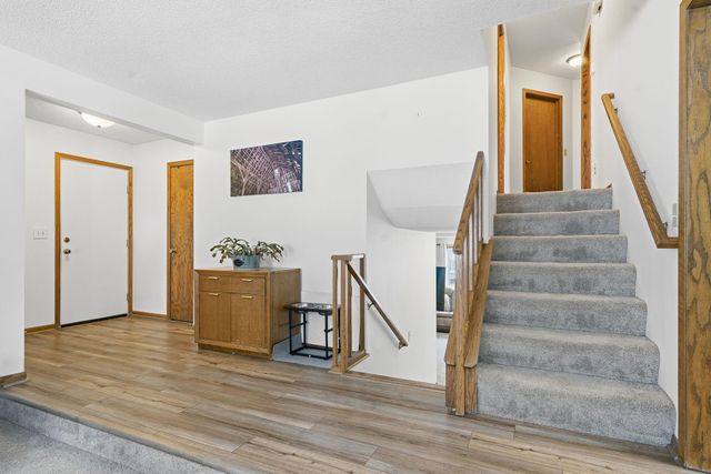 7622 Orchid Lane N, Maple Grove, MN 55311