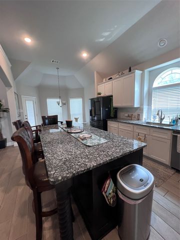 9832 El Colina Drive, Fort Worth, TX 76179