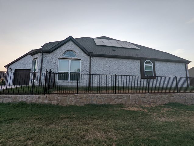 9832 El Colina Drive, Fort Worth, TX 76179