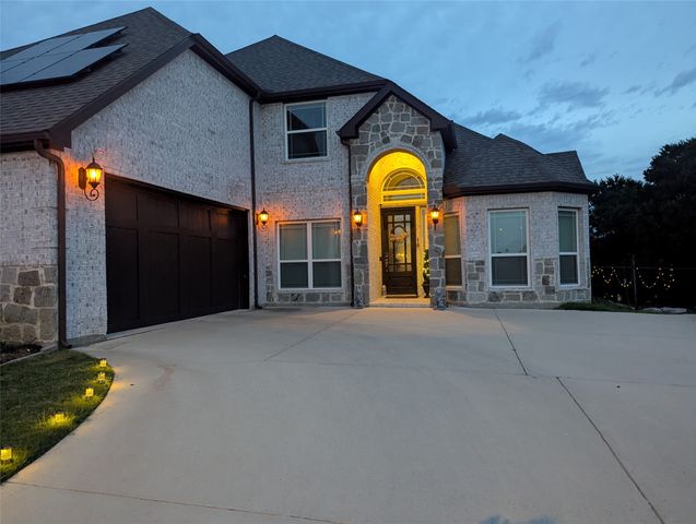 9832 El Colina Drive, Fort Worth, TX 76179