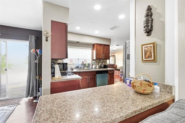 11411 NW 38th Place, Sunrise, FL 33323