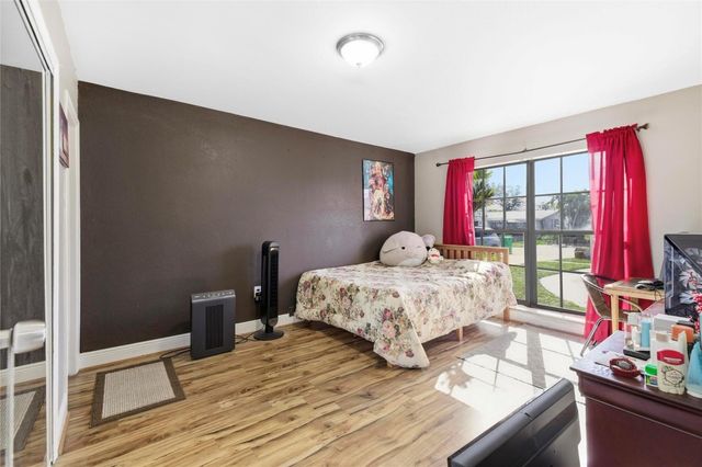 11411 NW 38th Place, Sunrise, FL 33323