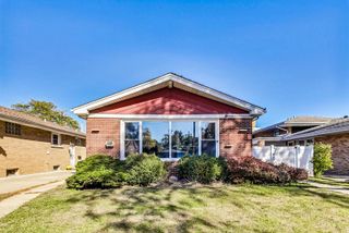5148 Coyle Avenue, Skokie, IL 60077