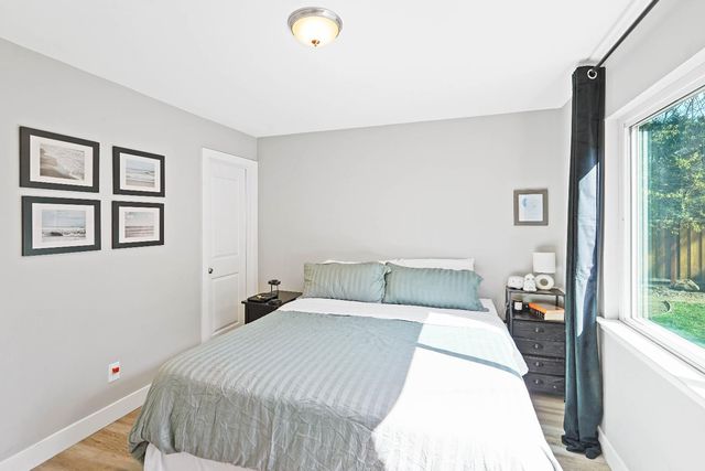 1306 Drexel Dr, Davis, CA 95616