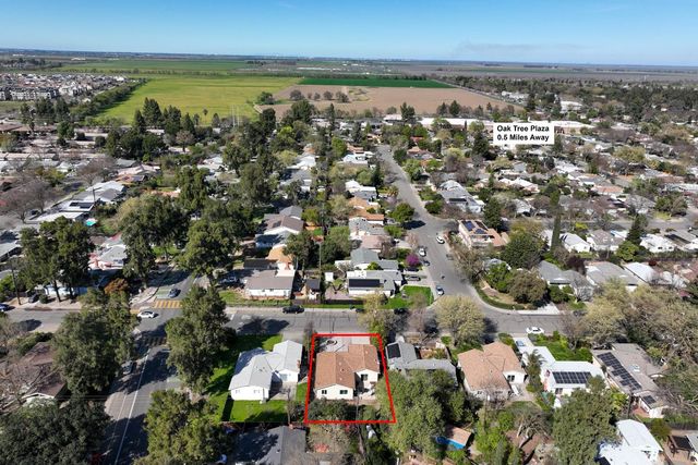 1306 Drexel Dr, Davis, CA 95616