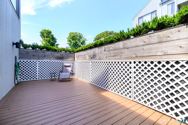 1 Winterberry Lane 1, Ridgefield, CT 06877