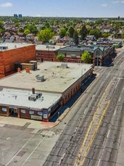 10801 W Warren Avenue, Dearborn, MI 48126
