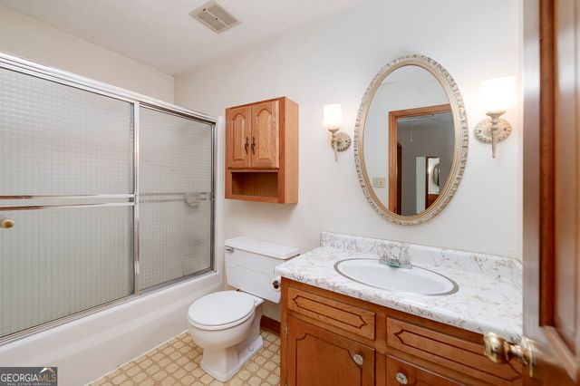 35 Cedar Court, Stockbridge, GA 30281