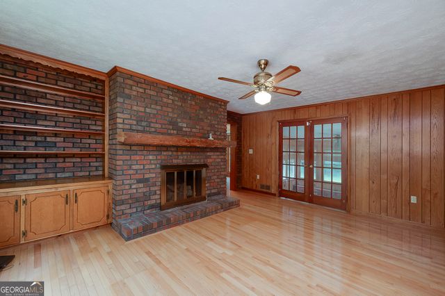 35 Cedar Court, Stockbridge, GA 30281